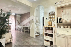 Via Edmondo de Amicis